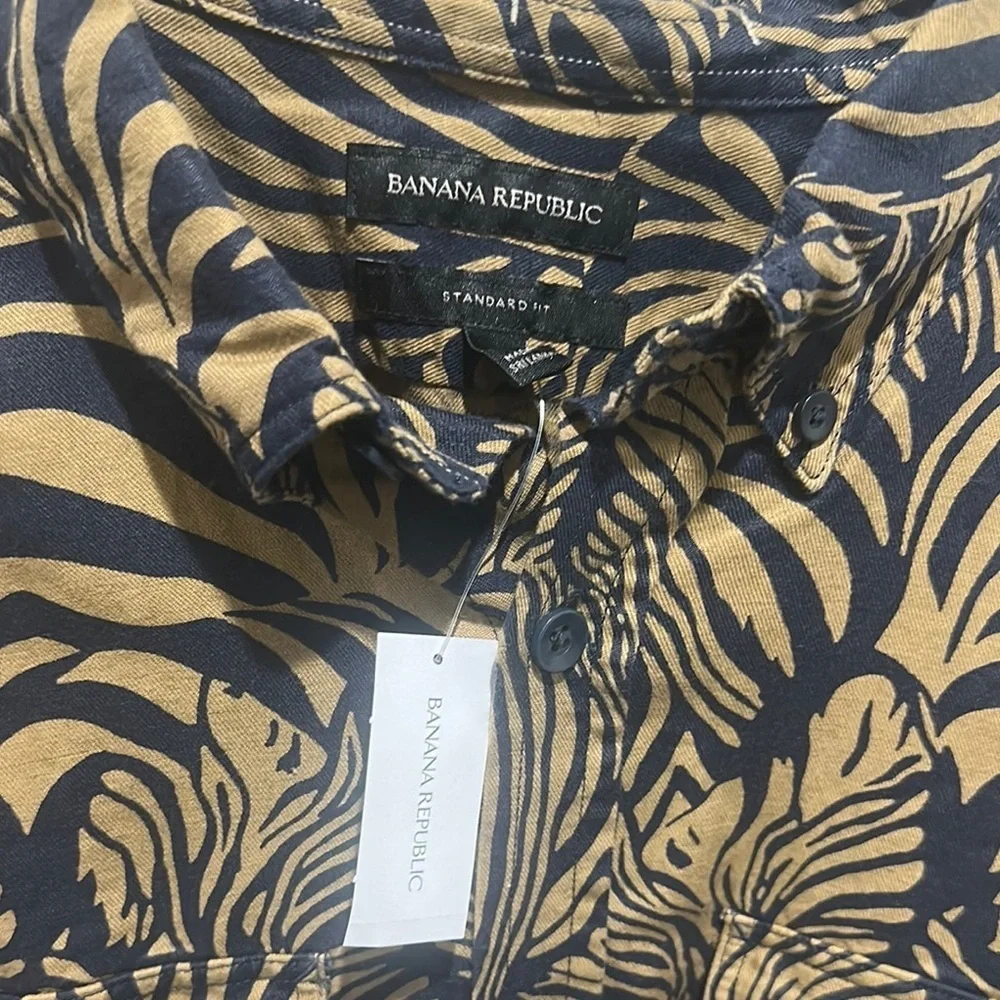 NEW Banana Republic Black and Tan Patterned Shirt size L Tall